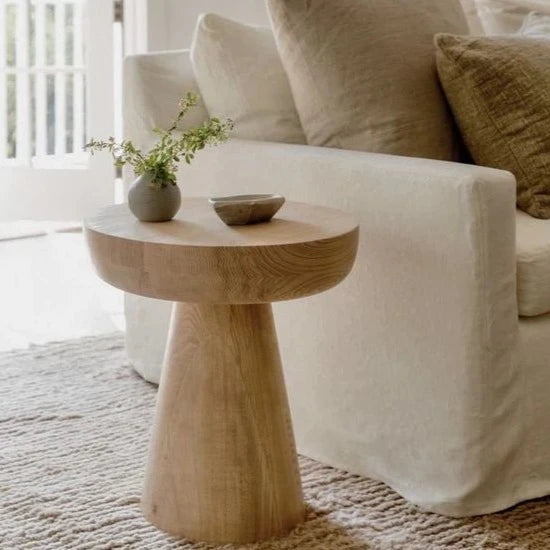 Tabouret en bois artisanal – Élégance rustique et décoration naturelle