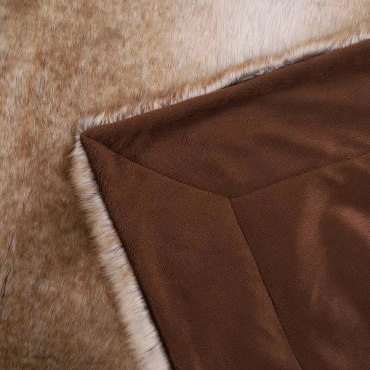 Plaid Luxe en Fausse Fourrure de Vison – Douceur et Élégance