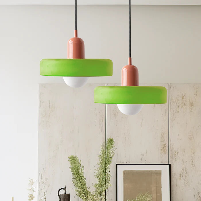 Lampe Suspendue Bauhaus en Verre Coloré – Suspension Design Moderne pour Intérieur Élégant