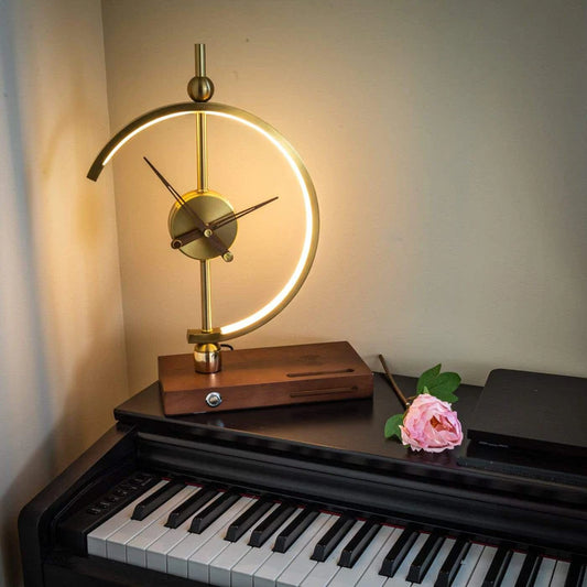 goyaLight™ – Éclairage, horloge et recharge sans fil en un seul objet