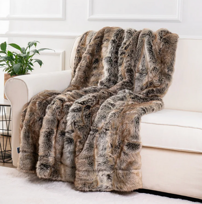 Plaid Luxe en Fausse Fourrure de Vison – Douceur et Élégance
